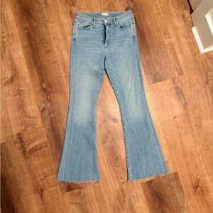 MOTHER denim the weekender fray